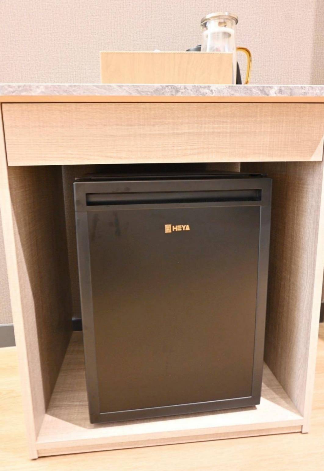 桃園市中壢區住宿推薦｜福容徠旅中壢店｜福容大飯店創建的輕旅品牌，步行至中壢車站僅4分鐘，地理位置絕佳，免費迎賓飲品點心及健身房之福容徠旅中壢店開箱分享！