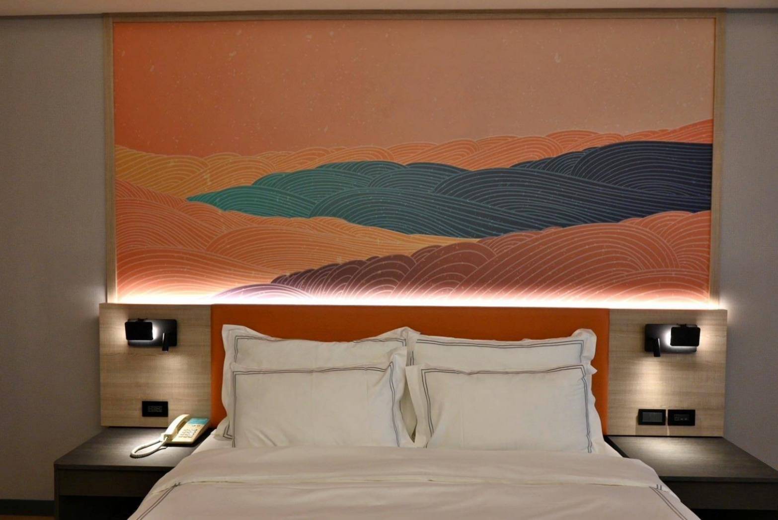 桃園市中壢區住宿推薦｜福容徠旅中壢店｜福容大飯店創建的輕旅品牌，步行至中壢車站僅4分鐘，地理位置絕佳，免費迎賓飲品點心及健身房之福容徠旅中壢店開箱分享！