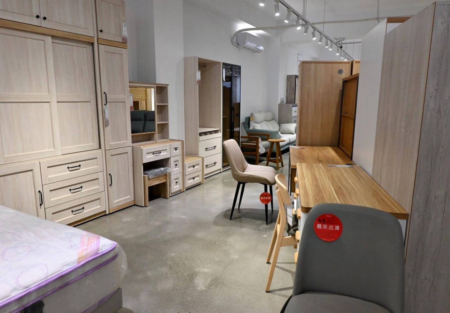 苗栗家具推薦|億家具批發倉庫苗栗店|台灣製造平價精品家具,工廠直營客製化沙發,人人可享批發價,創造舒適品味居家環境! - 第94張圖 苗栗家具推薦|億家具批發倉庫苗栗店|台灣製造平價精品家具,工廠直營客製化沙發,人人可享批發價,創造舒適品味居家環境!