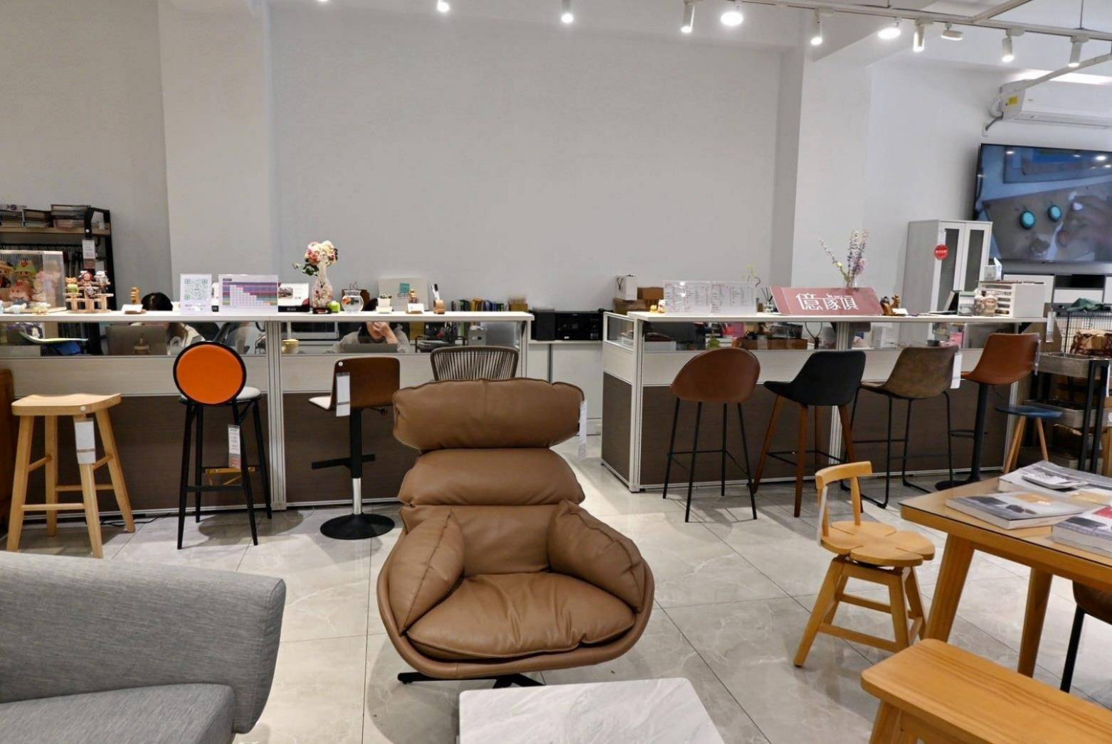 苗栗家具推薦|億家具批發倉庫苗栗店|台灣製造平價精品家具,工廠直營客製化沙發,人人可享批發價,創造舒適品味居家環境! - 第12張圖 苗栗家具推薦|億家具批發倉庫苗栗店|台灣製造平價精品家具,工廠直營客製化沙發,人人可享批發價,創造舒適品味居家環境!