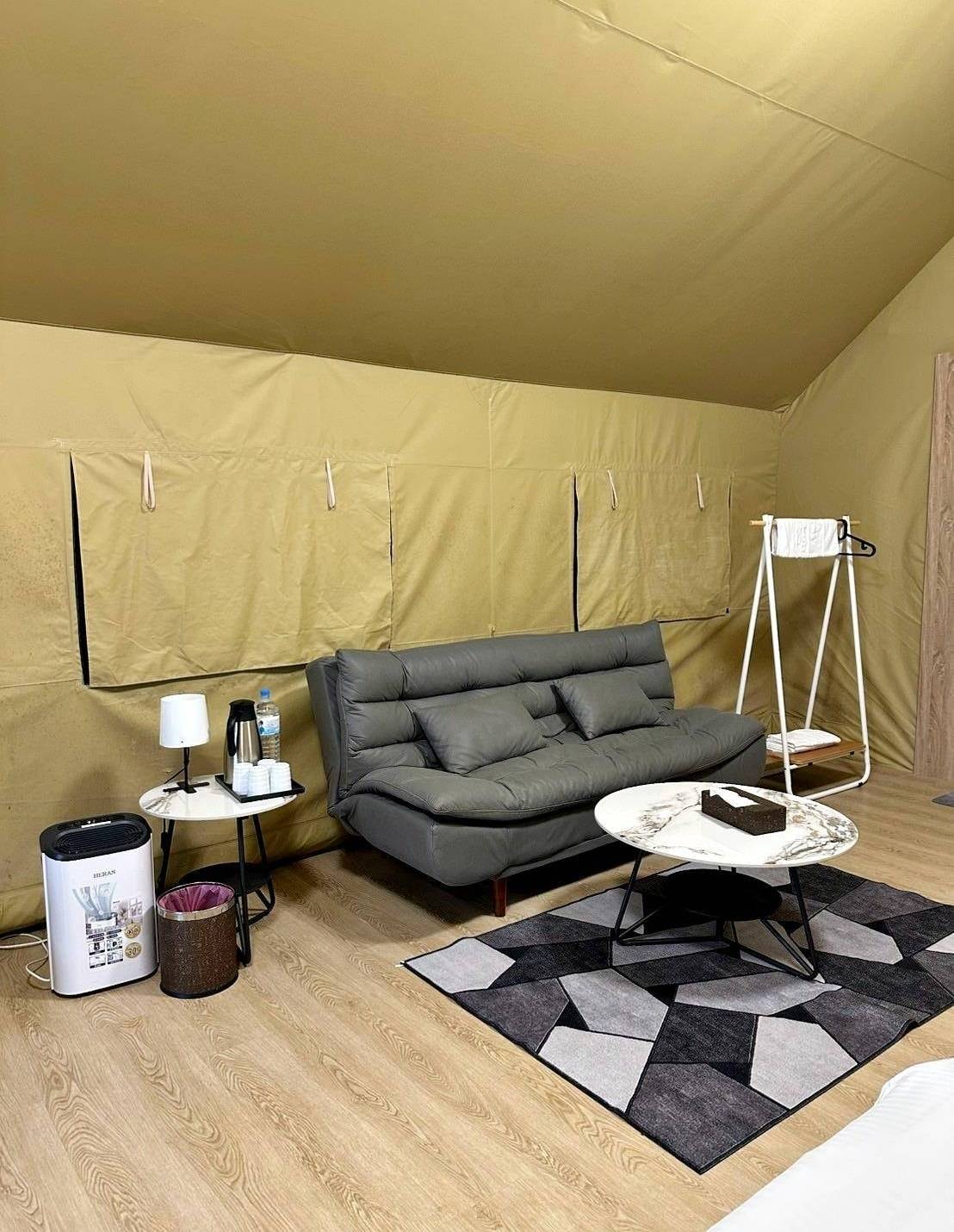 新竹縣尖石鄉露營推薦｜星空漫漫Starry Sky｜夜宿輕帳篷，林木蒼蒼花草扶疏，適合各年齡層之懶人露營入住心得分享！