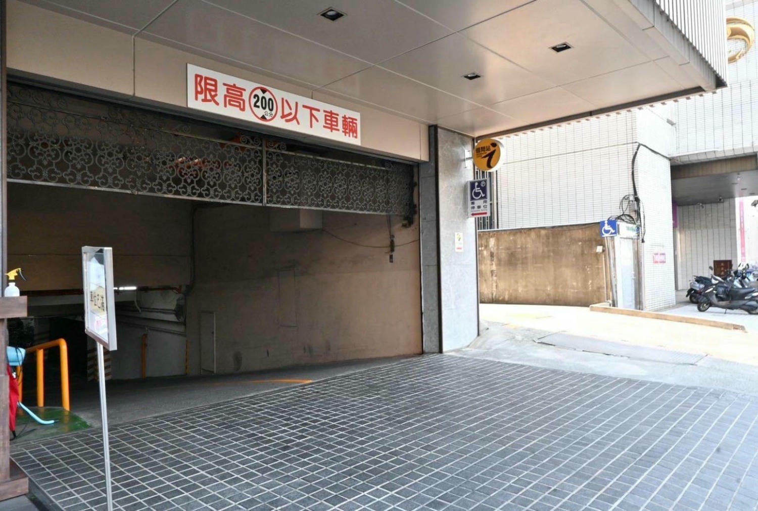 嘉義市西區住宿推薦|嘉義兆品酒店|緊鄰文化路觀光夜市,地理位置鬧中取靜,免費自助洗衣及健身房之兆品酒店開箱分享! - 第33張圖 嘉義市西區住宿推薦|嘉義兆品酒店|緊鄰文化路觀光夜市,地理位置鬧中取靜,免費自助洗衣及健身房之兆品酒店開箱分享!