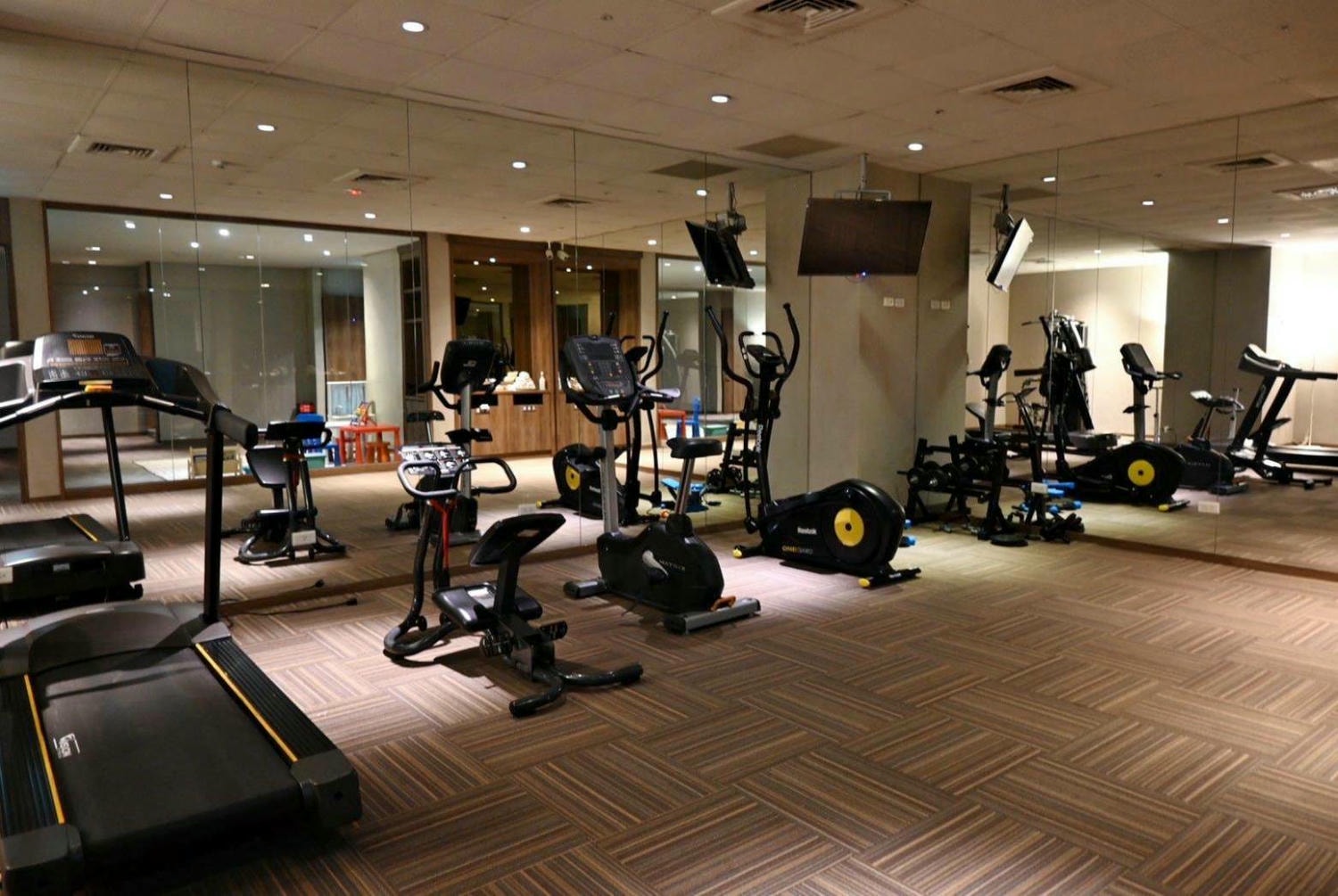 嘉義市西區住宿推薦|嘉義兆品酒店|緊鄰文化路觀光夜市,地理位置鬧中取靜,免費自助洗衣及健身房之兆品酒店開箱分享! - 第71張圖 嘉義市西區住宿推薦|嘉義兆品酒店|緊鄰文化路觀光夜市,地理位置鬧中取靜,免費自助洗衣及健身房之兆品酒店開箱分享!