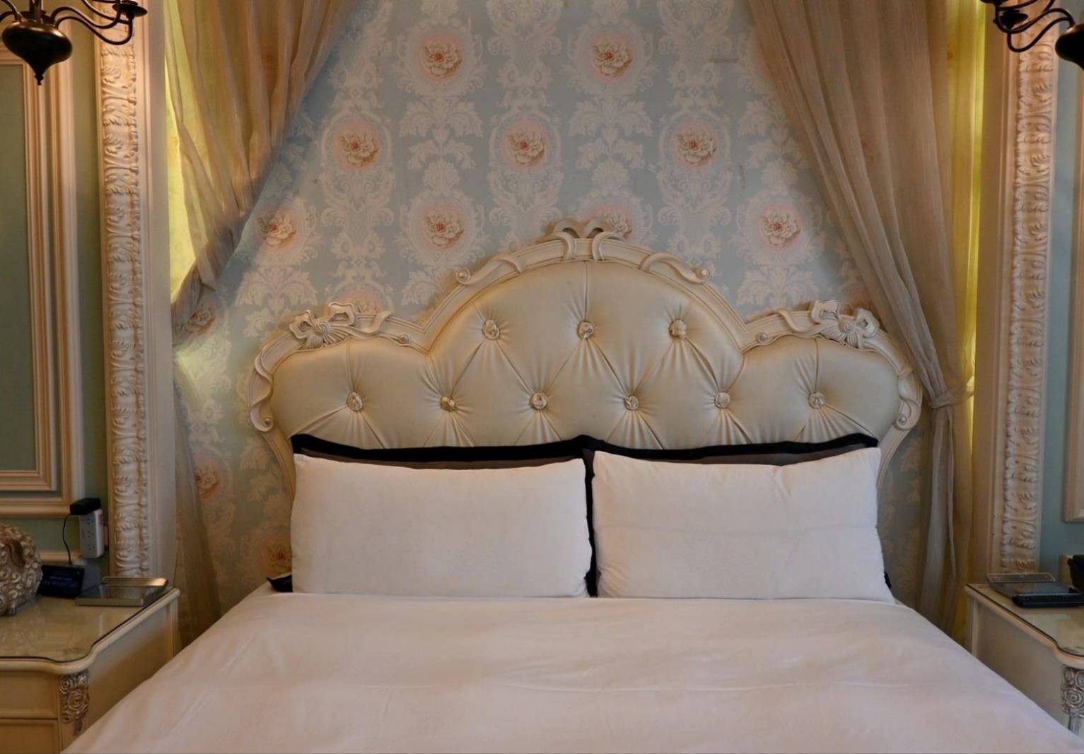 台中市南屯區住宿推薦｜台中芭蕾城堡酒店｜人與自然和諧共生的空間設計，踏入房間處處藏著驚喜，一泊一食，沉浸於靜謐自在氛圍中，芭蕾城堡酒店開箱分享！