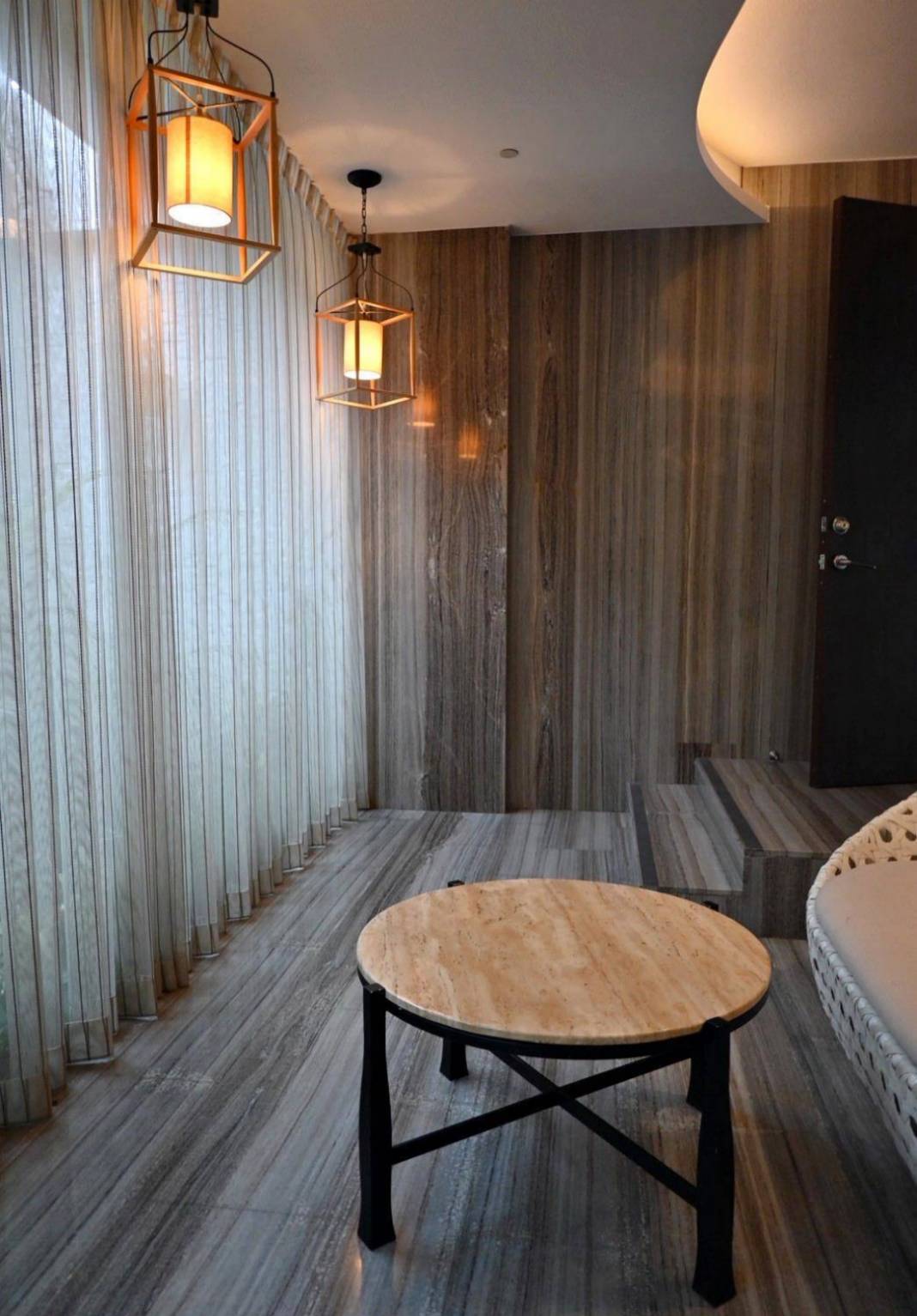 台中市南屯區住宿推薦｜台中芭蕾城堡酒店｜人與自然和諧共生的空間設計，踏入房間處處藏著驚喜，一泊一食，沉浸於靜謐自在氛圍中，芭蕾城堡酒店開箱分享！