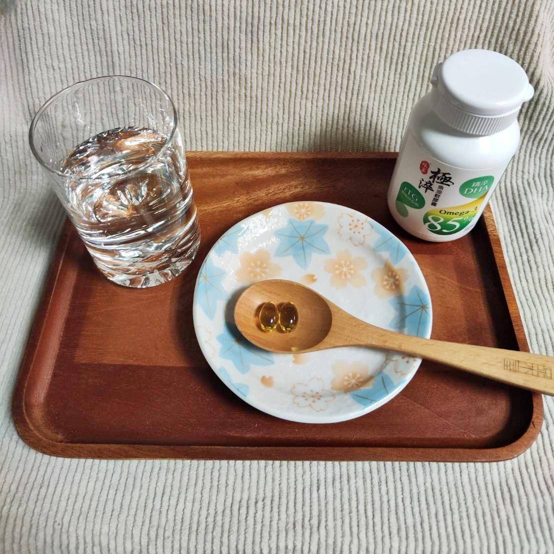 魚油推薦｜娘家極淬魚油軟膠囊｜通過多項國際認證，幫助專注力提升，娘家高含量DHA魚油之開箱分享！