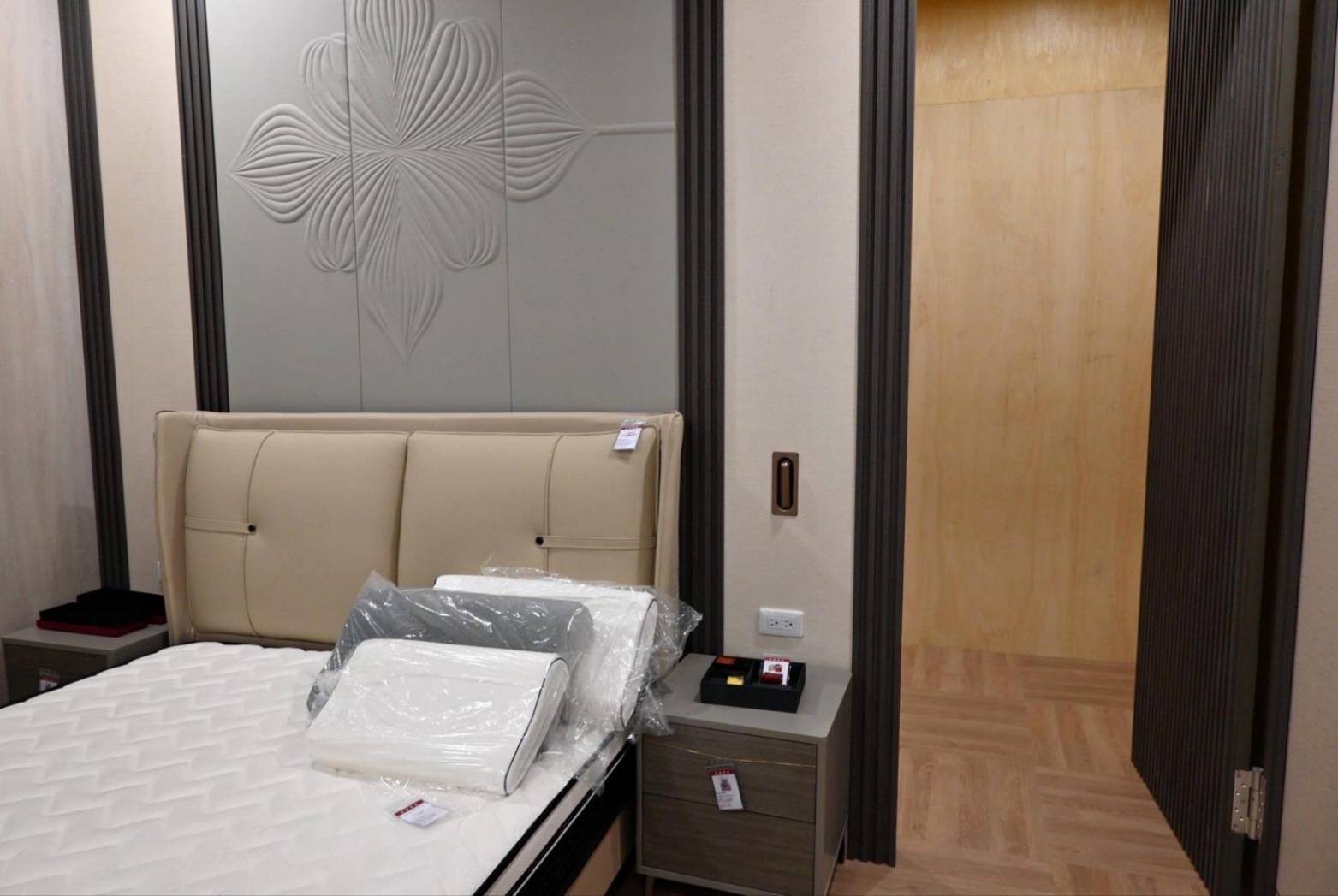 台中家具推薦｜拾光空間 | Timespace 家居概念館：自營沙發工廠、木工廠、噴漆場，廠店合一全方位服務，客製化家具一站購足，輕鬆打造舒適迷人生活空間質感！