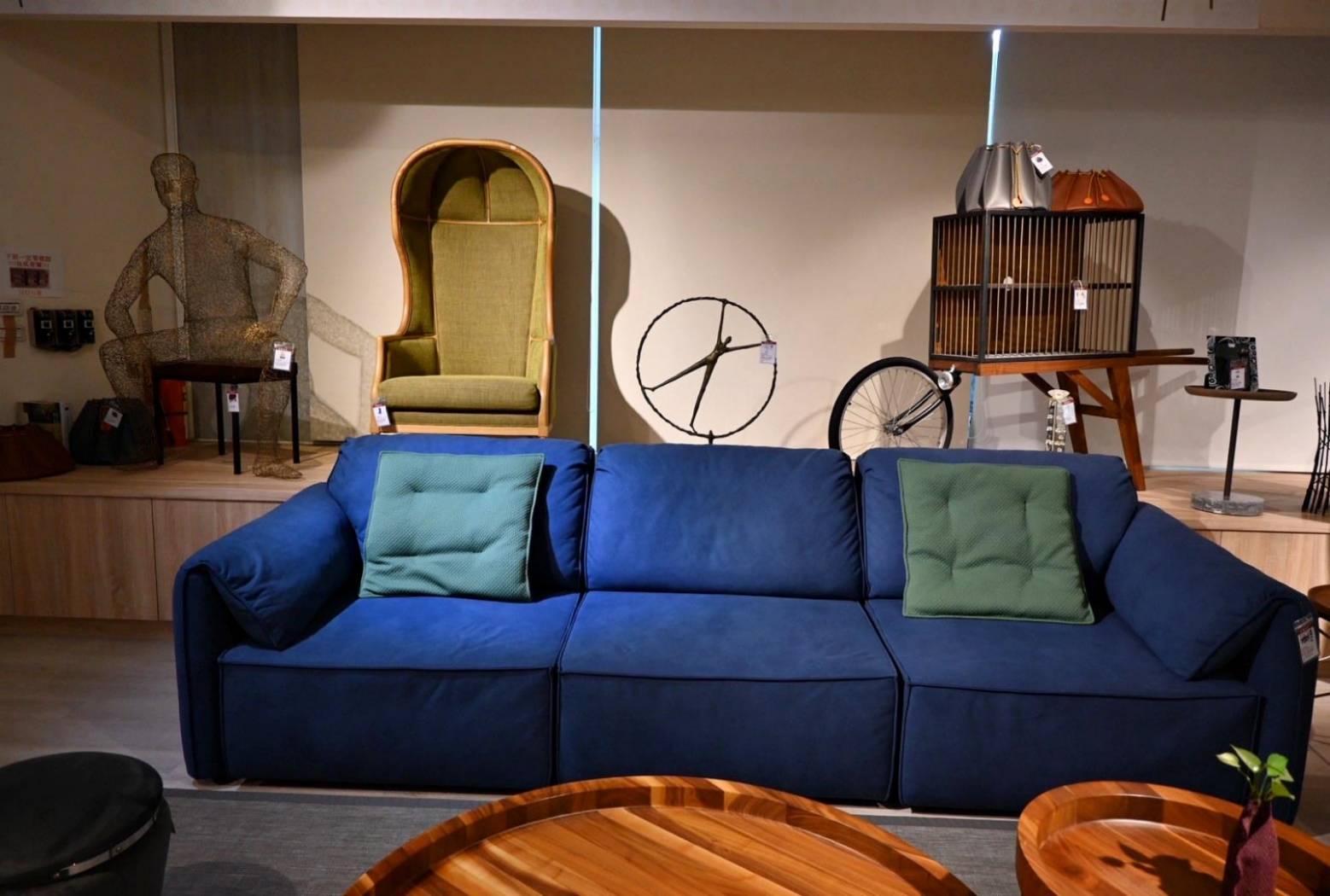 台中家具推薦｜拾光空間 | Timespace 家居概念館：自營沙發工廠、木工廠、噴漆場，廠店合一全方位服務，客製化家具一站購足，輕鬆打造舒適迷人生活空間質感！