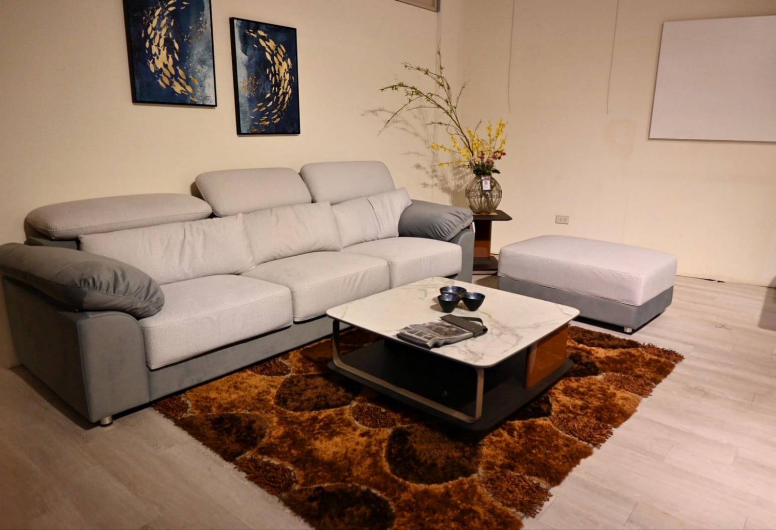 台中家具推薦｜拾光空間 | Timespace 家居概念館：自營沙發工廠、木工廠、噴漆場，廠店合一全方位服務，客製化家具一站購足，輕鬆打造舒適迷人生活空間質感！