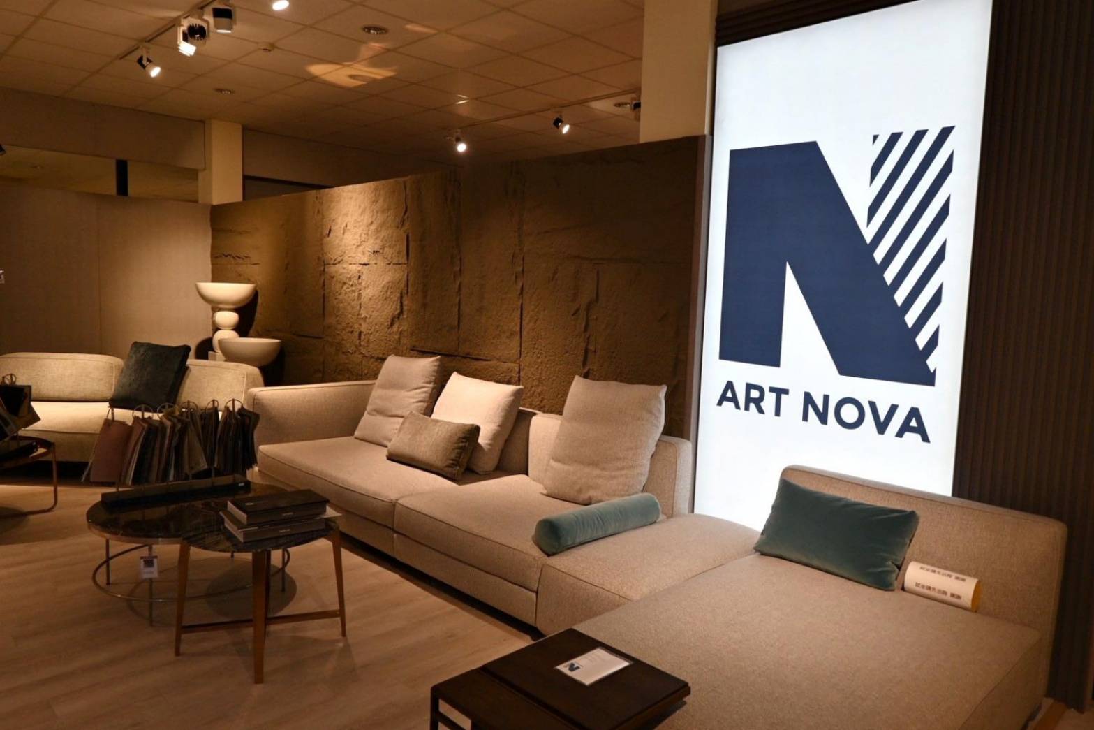 台中家具推薦｜拾光空間 | Timespace 家居概念館：自營沙發工廠、木工廠、噴漆場，廠店合一全方位服務，客製化家具一站購足，輕鬆打造舒適迷人生活空間質感！