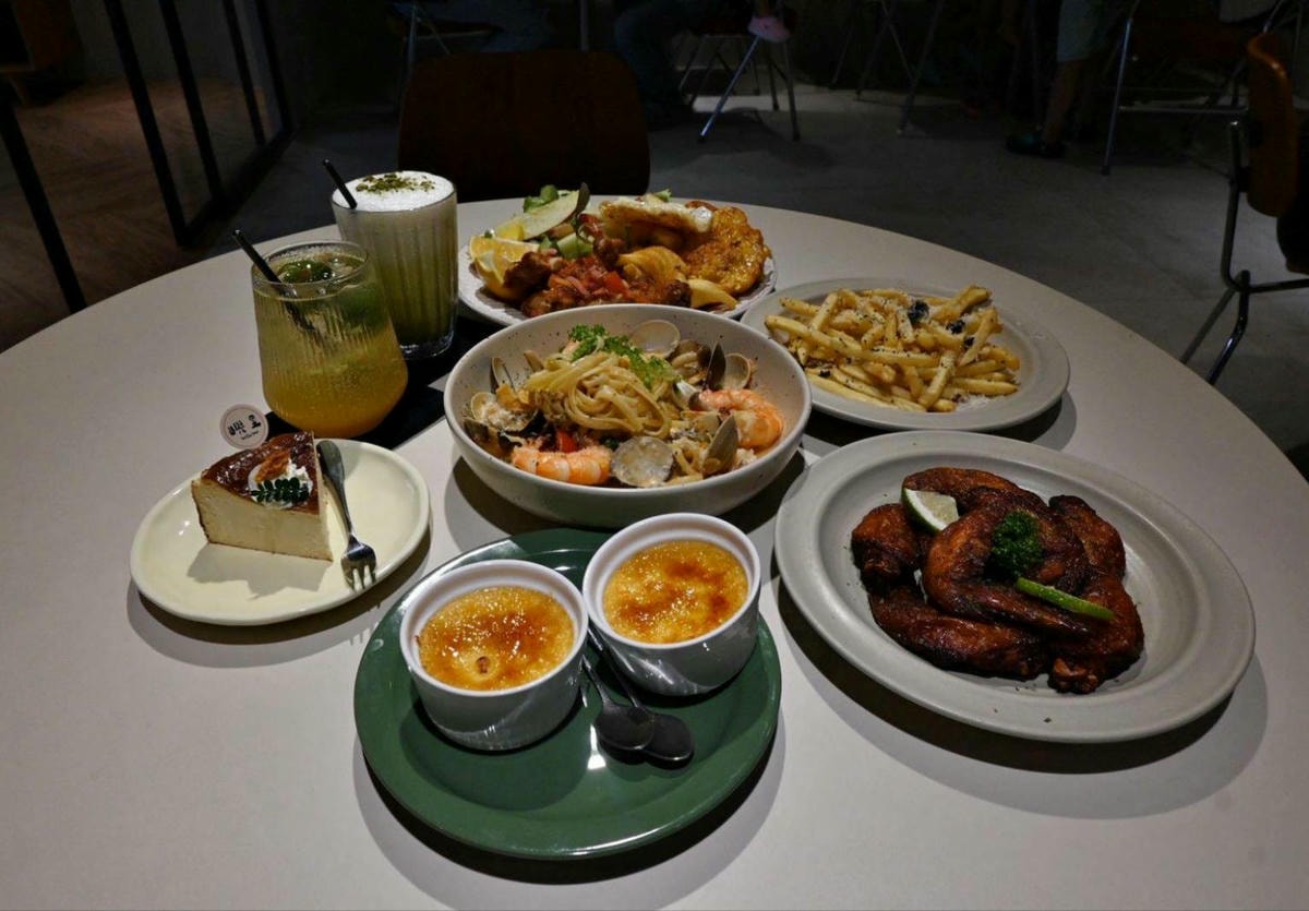 台中義式料理推薦｜台中市東區嶼里 With You｜溫馨優雅文青餐廳，風味義大利麵、甜點、特調飲品、早午餐必試，一吃成癮、流連忘返的創意料理！