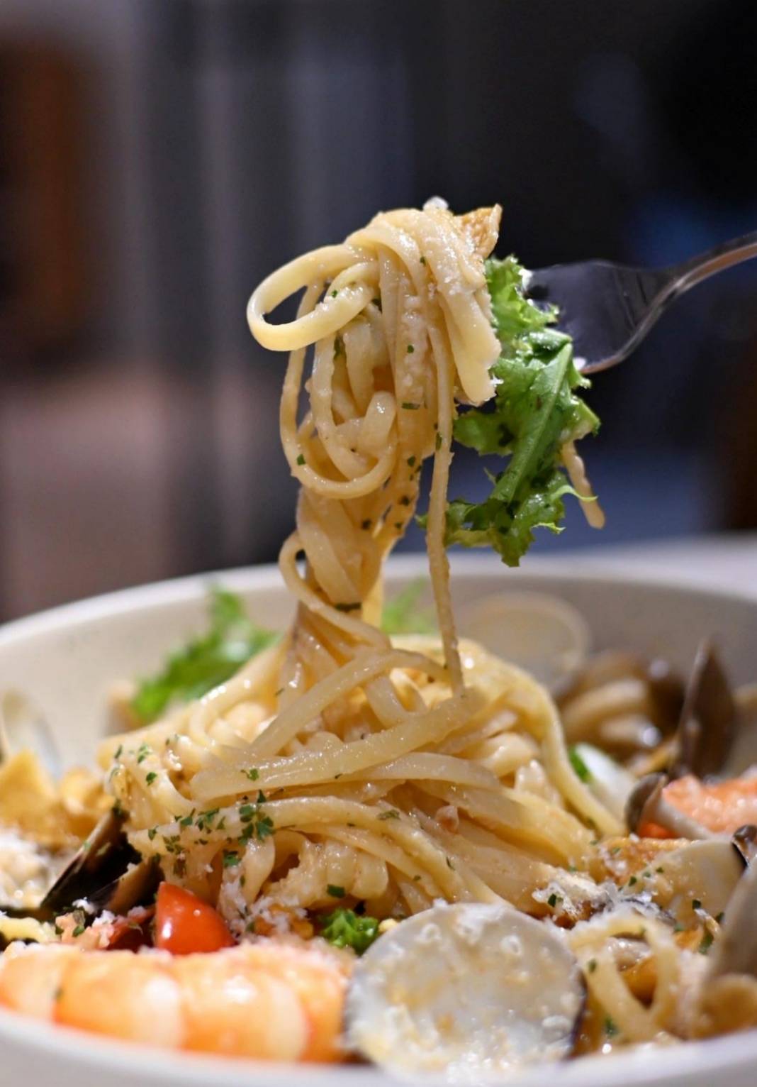 台中義式料理推薦｜台中市東區嶼里 With You｜溫馨優雅文青餐廳，風味義大利麵、甜點、特調飲品、早午餐必試，一吃成癮、流連忘返的創意料理！