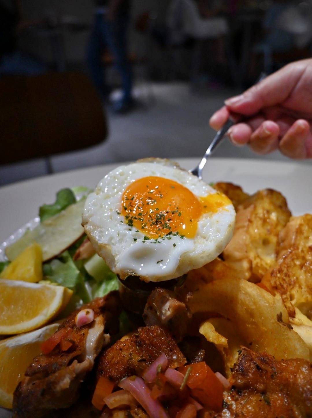 台中義式料理推薦｜台中市東區嶼里 With You｜溫馨優雅文青餐廳，風味義大利麵、甜點、特調飲品、早午餐必試，一吃成癮、流連忘返的創意料理！