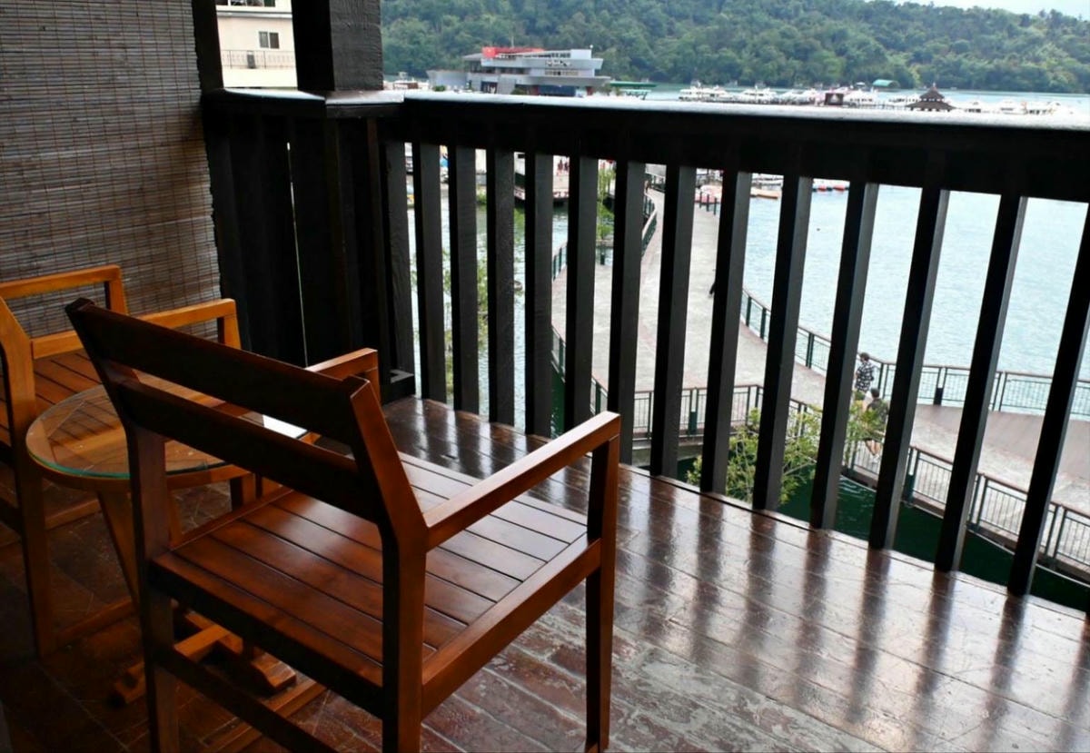 南投縣魚池鄉日月潭住宿推薦｜力麗儷山林會館日月潭館｜一覽日月潭絕美湖景，媲美星級料理與魚藻餐廳特色美食之儷山林會館日月潭館開箱分享！