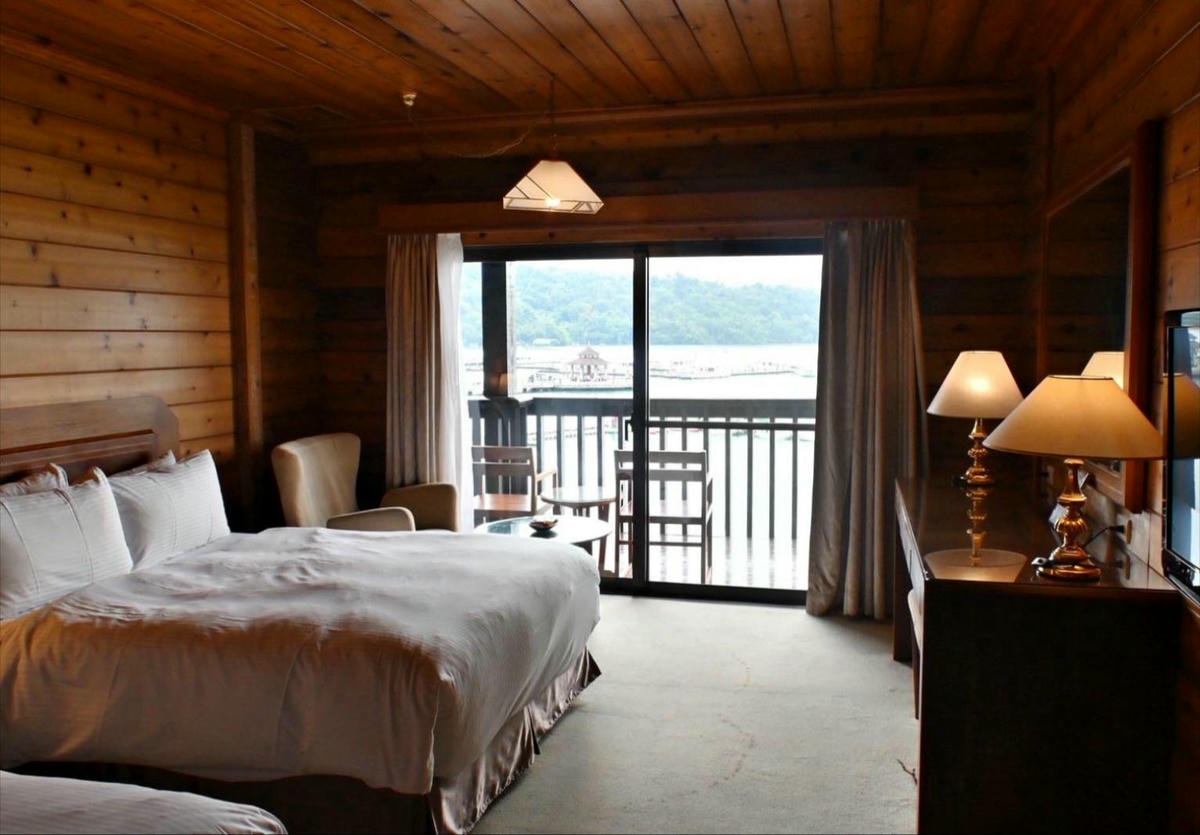 南投縣魚池鄉日月潭住宿推薦｜力麗儷山林會館日月潭館｜一覽日月潭絕美湖景，媲美星級料理與魚藻餐廳特色美食之儷山林會館日月潭館開箱分享！