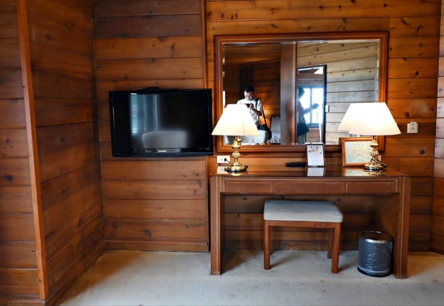 南投縣魚池鄉日月潭住宿推薦｜力麗儷山林會館日月潭館｜一覽日月潭絕美湖景，媲美星級料理與魚藻餐廳特色美食之儷山林會館日月潭館開箱分享！