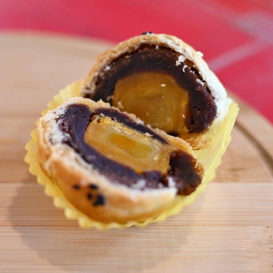 彰化伴手禮推薦|彰化縣員林市米香伯蛋黃酥-101米香|員林在地40年老店,手工皮薄酥脆、鹹甜適中蛋黃酥,古法醃漬紅土鹹蛋黃,香醇細緻不甜膩! - 第26張圖 彰化伴手禮推薦|彰化縣員林市米香伯蛋黃酥-101米香|員林在地40年老店,手工皮薄酥脆、鹹甜適中蛋黃酥,古法醃漬紅土鹹蛋黃,香醇細緻不甜膩!