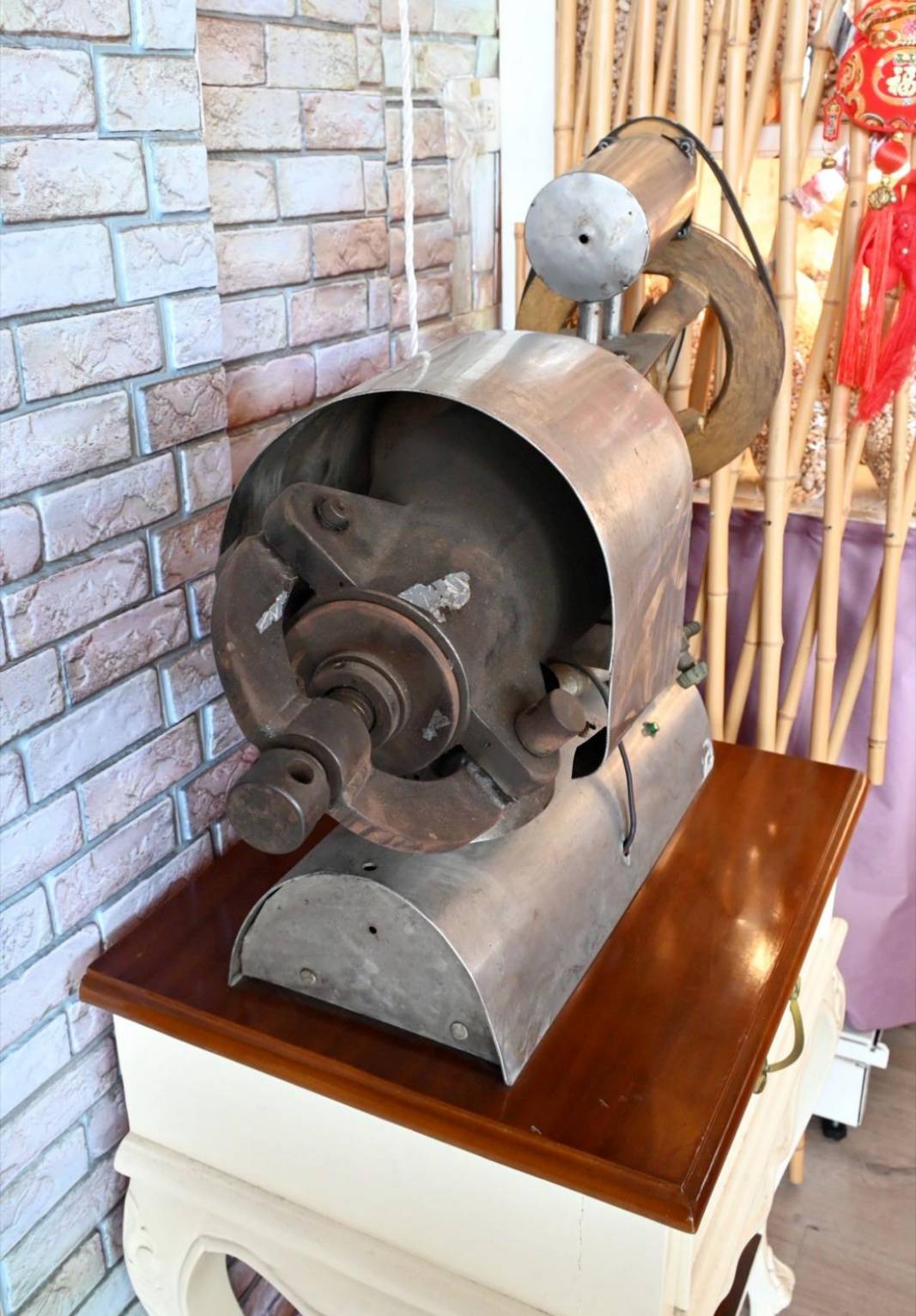 彰化伴手禮推薦|彰化縣員林市米香伯蛋黃酥-101米香|員林在地40年老店,手工皮薄酥脆、鹹甜適中蛋黃酥,古法醃漬紅土鹹蛋黃,香醇細緻不甜膩! - 第56張圖 彰化伴手禮推薦|彰化縣員林市米香伯蛋黃酥-101米香|員林在地40年老店,手工皮薄酥脆、鹹甜適中蛋黃酥,古法醃漬紅土鹹蛋黃,香醇細緻不甜膩!