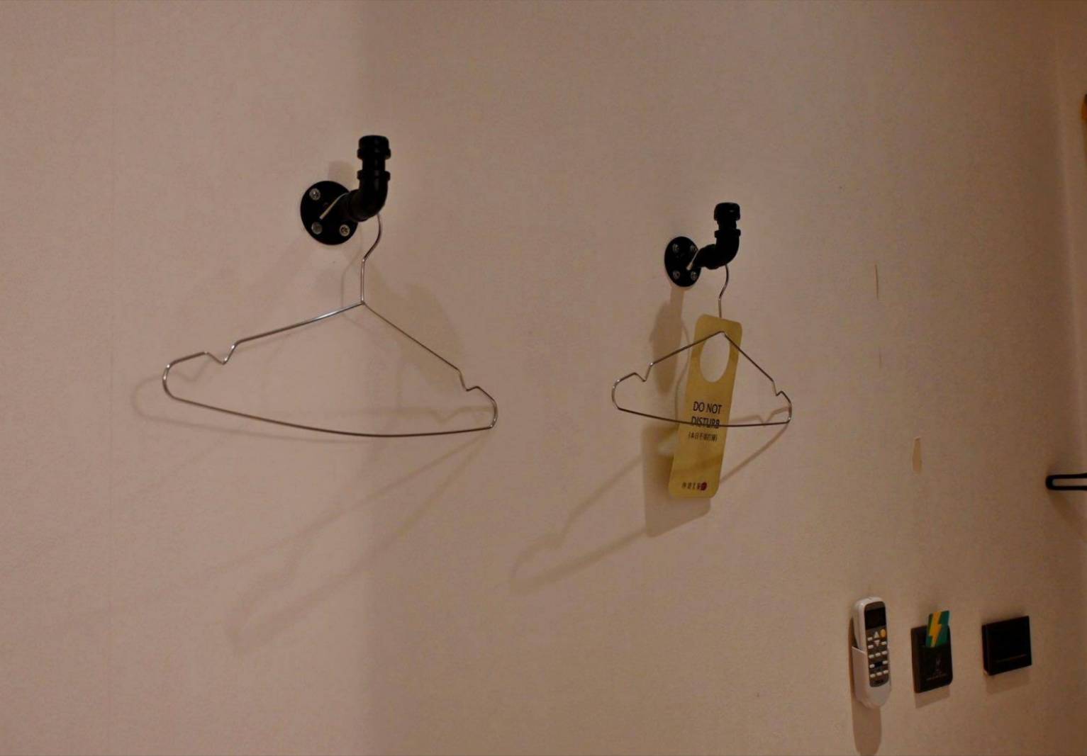 高雄市新興區住宿推薦｜承億文旅小承輕旅｜風格設計旅宿，步行可達六合夜市，美麗島捷運站旁，吃喝玩樂一應俱全之小承輕旅入住心得！