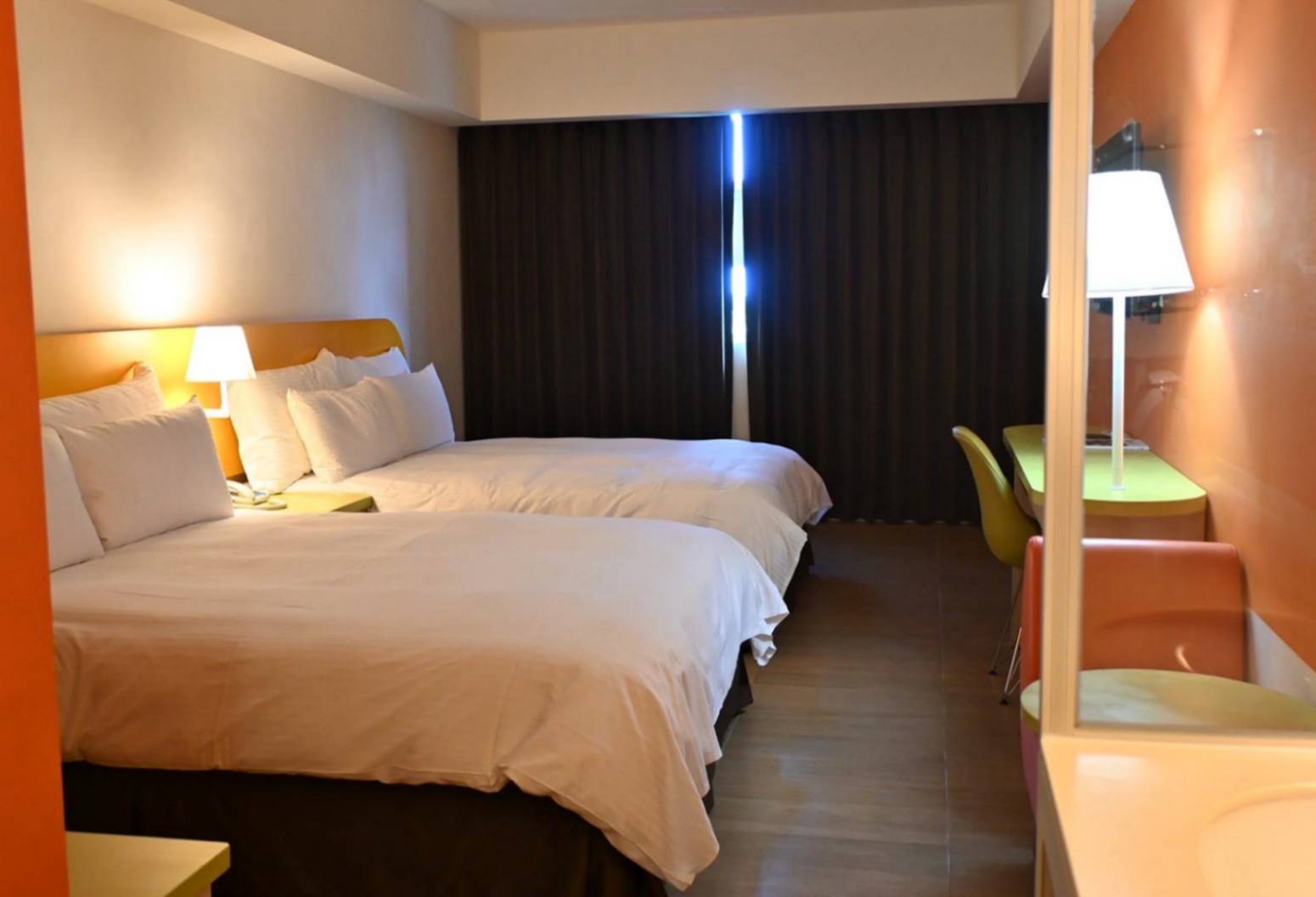 屏東縣恆春鎮住宿推薦｜福容徠旅墾丁店｜福容大飯店旗下輕旅品牌，免費迎賓點心飲品、近大街之福容徠旅墾丁店開箱分享！