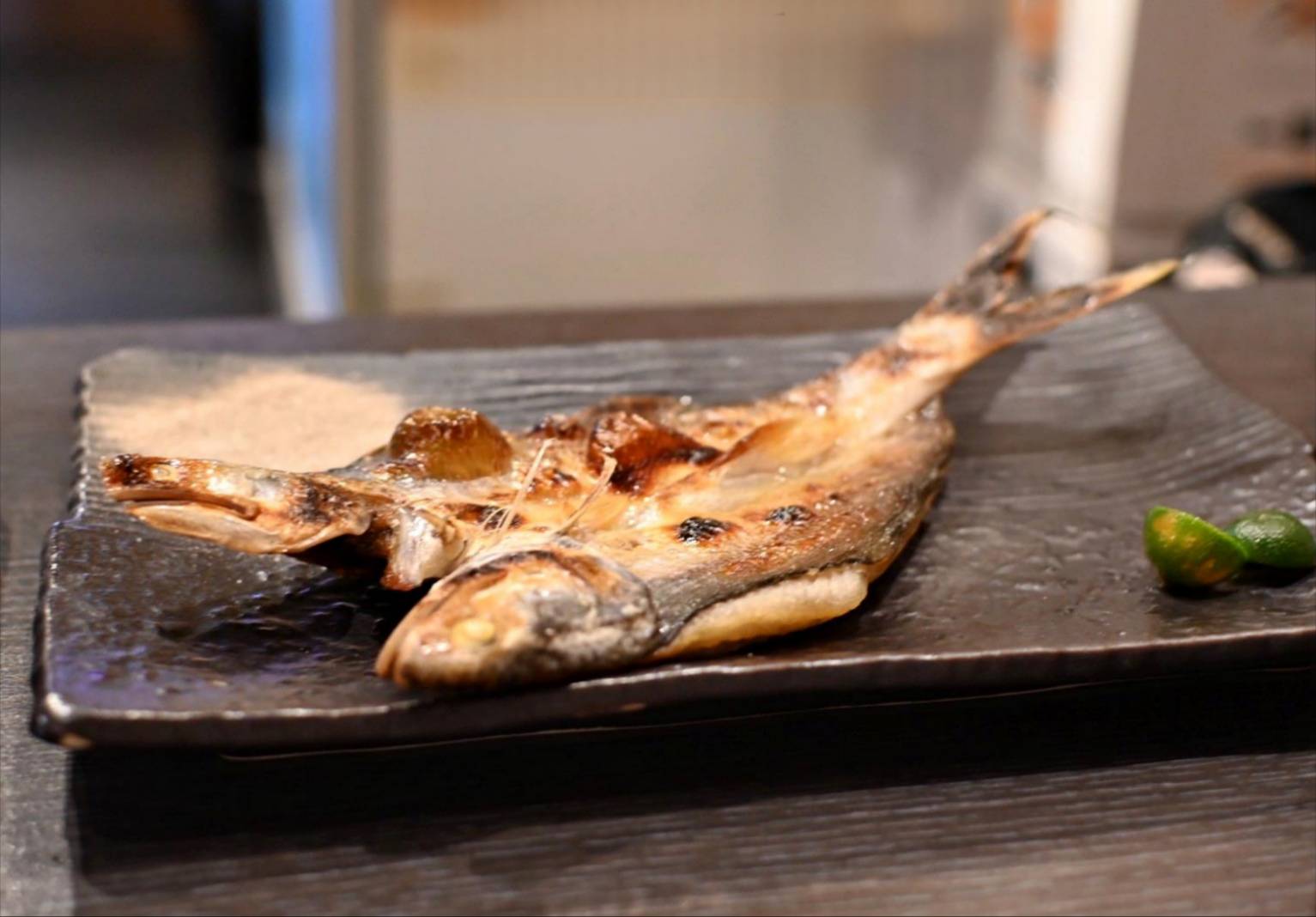 台中居酒屋推薦｜台中市西區miso izakaya日式串燒居酒屋美村店｜主打炭火串燒，主廚手作多樣炸物及煮物美食，創意日式料理饗宴，一吃就愛上！