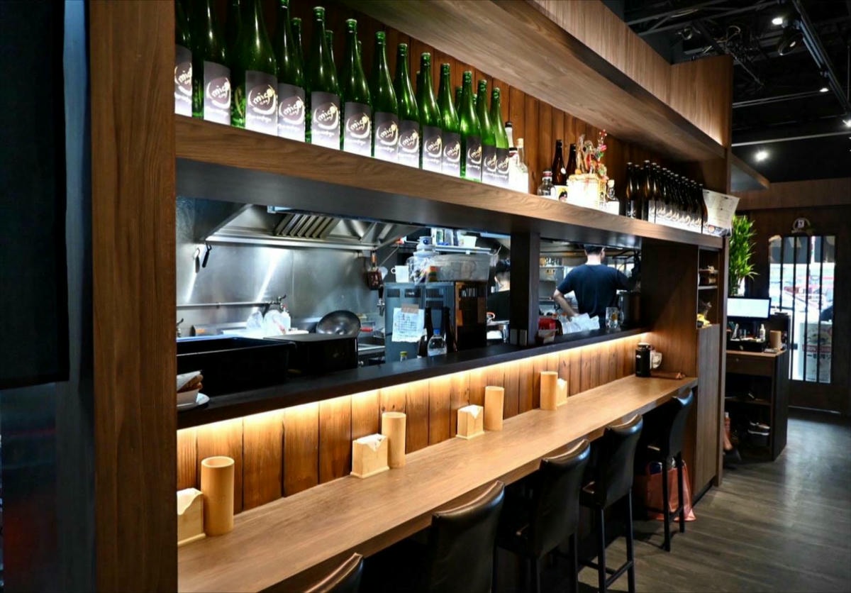 台中居酒屋推薦｜台中市西區miso izakaya日式串燒居酒屋美村店｜主打炭火串燒，主廚手作多樣炸物及煮物美食，創意日式料理饗宴，一吃就愛上！