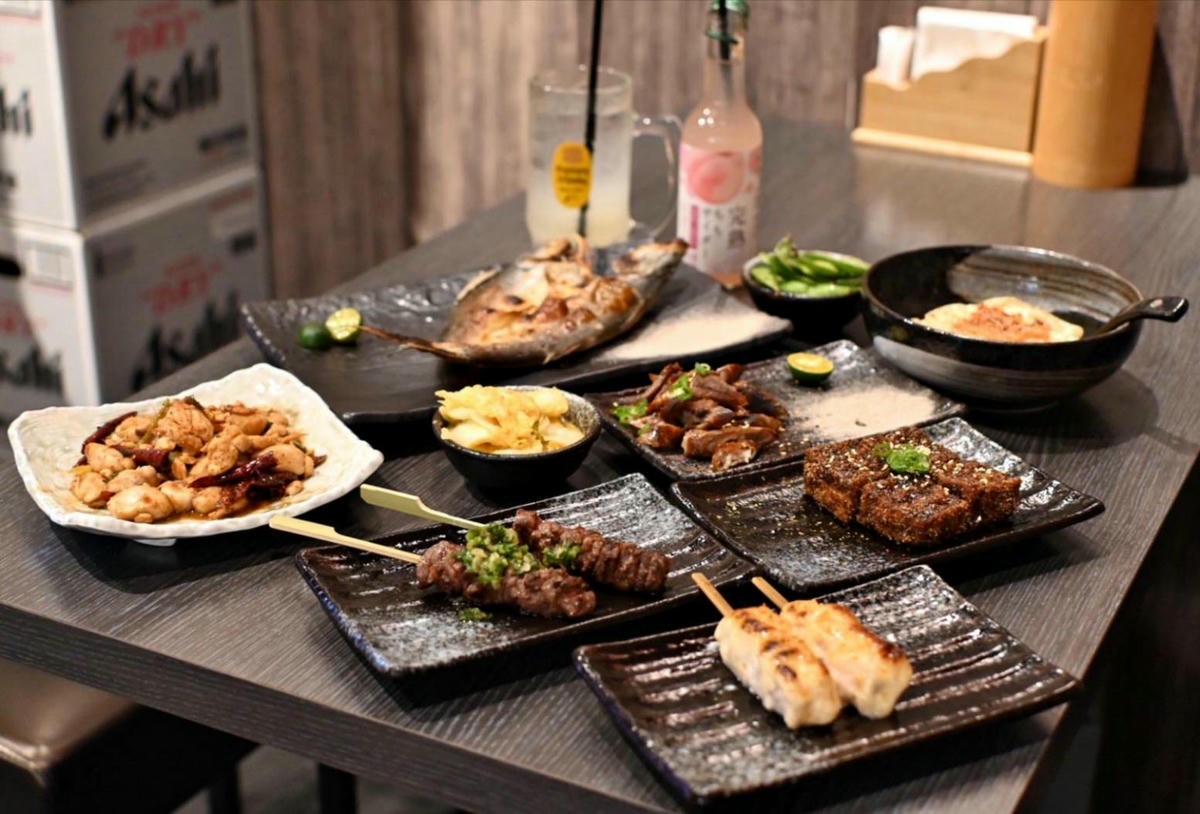 台中居酒屋推薦｜台中市西區miso izakaya日式串燒居酒屋美村店｜主打炭火串燒，主廚手作多樣炸物及煮物美食，創意日式料理饗宴，一吃就愛上！