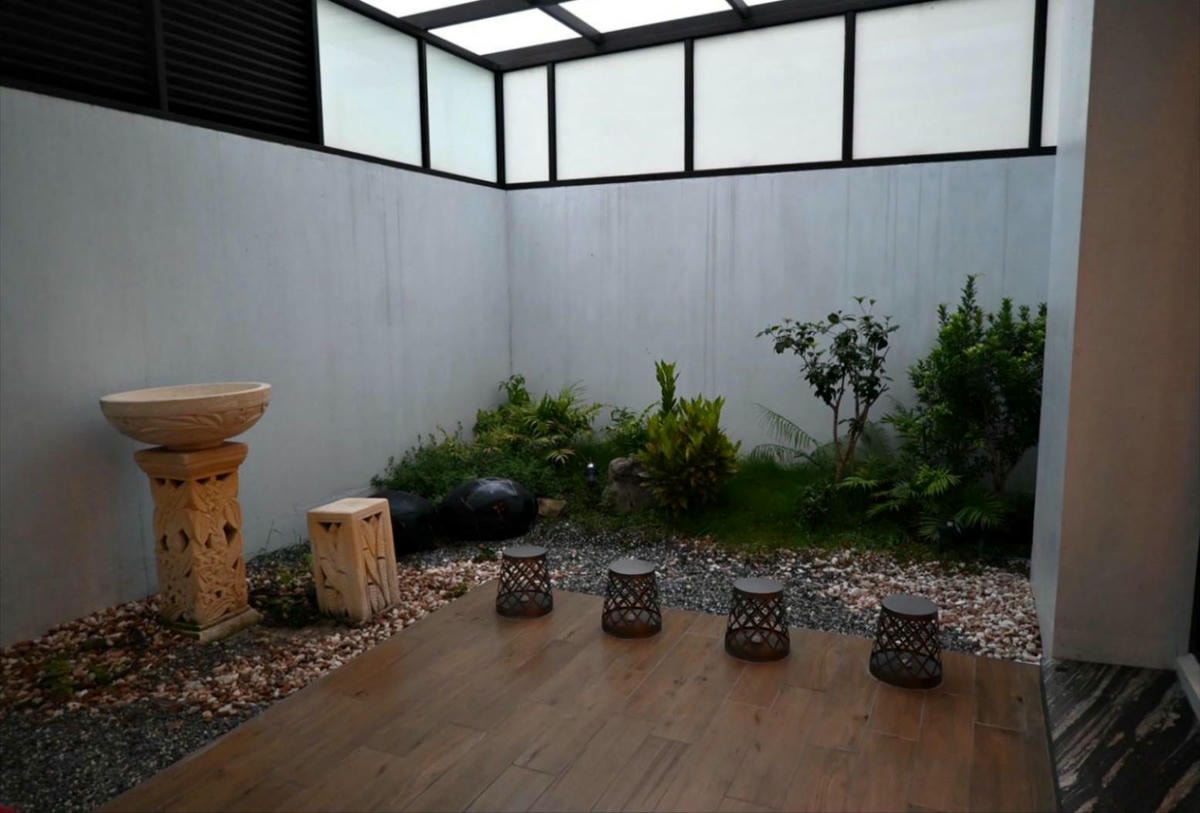 台中市西屯區住宿推薦｜朵茉行館DoMo Hotel｜再訪豪宅式藝術酒店，一泊一食朵茉半島房型開箱分享，體驗台中質感住宿首選！