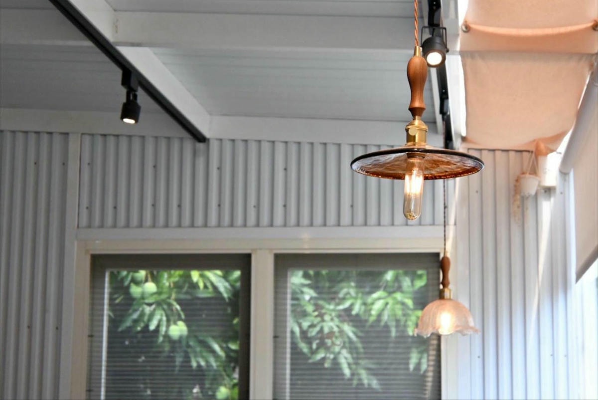 台中義式料理推薦｜台中市大里區食久。茶事｜溫馨綠意貨櫃屋餐廳，義大利麵、甜點、特調飲品通通有，一吃成癮、流連忘返的創意料理！