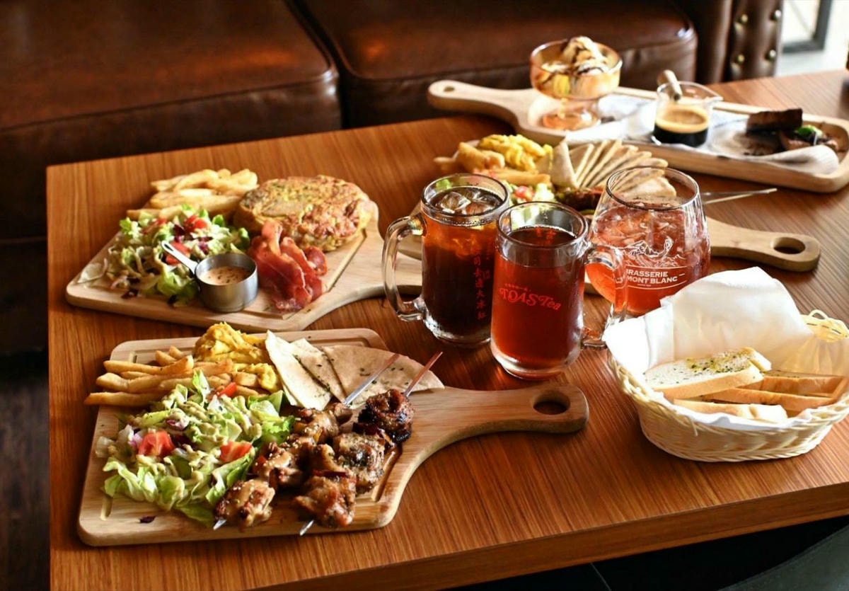 台中餐酒館推薦｜台中市西區ABV Bar & Kitchen地中海餐酒館台中概念店｜全台唯一700款啤酒長廊，主打地中海料理，創意歐陸美味饗宴，一吃就愛上！