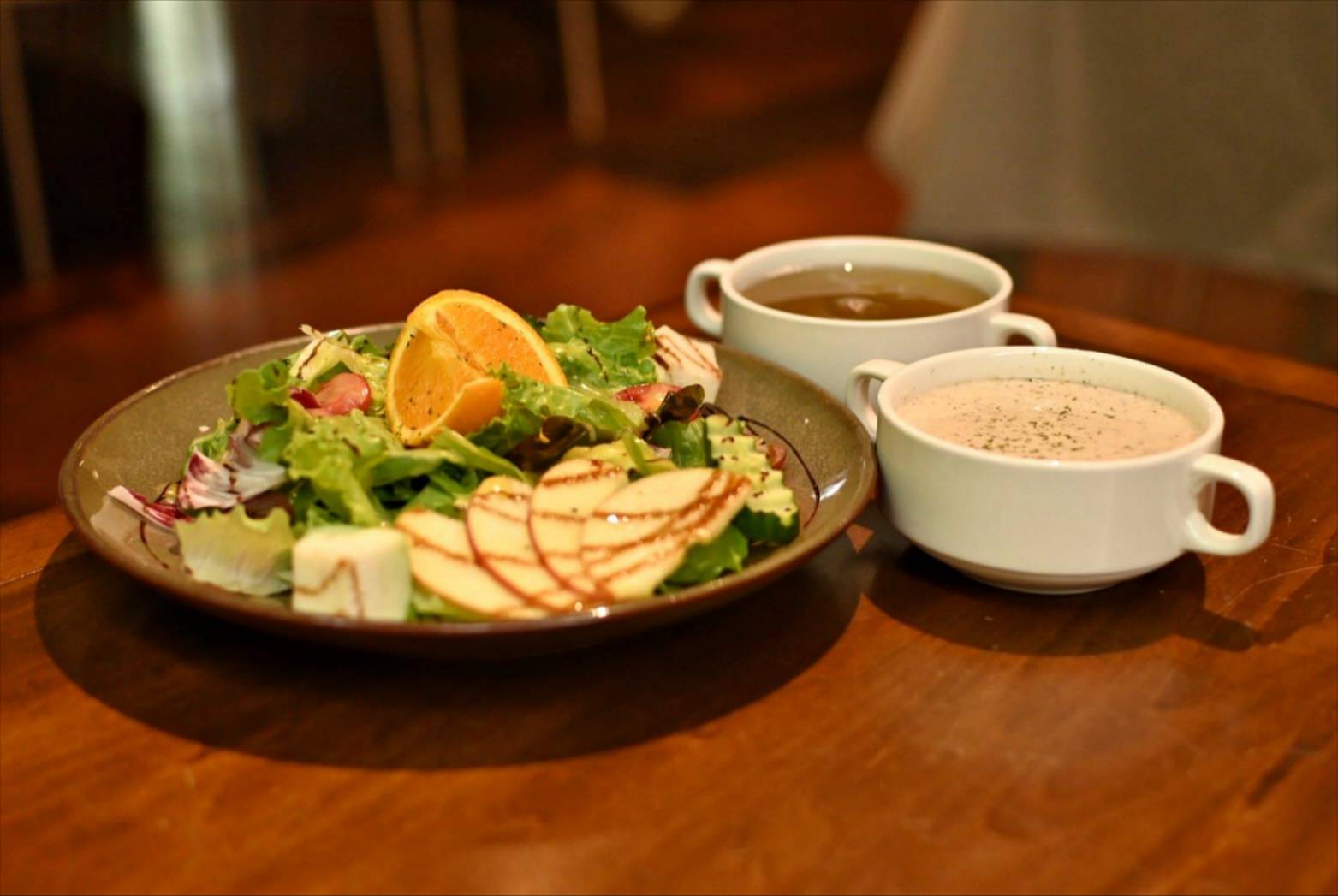 台中異國料理推薦｜台中市北屯區綠萼159 地中海南法料理｜全台唯一兔奴俱樂部，寵物友善餐廳，主打地中海南法料理，創意味蕾饗宴一吃就上癮！