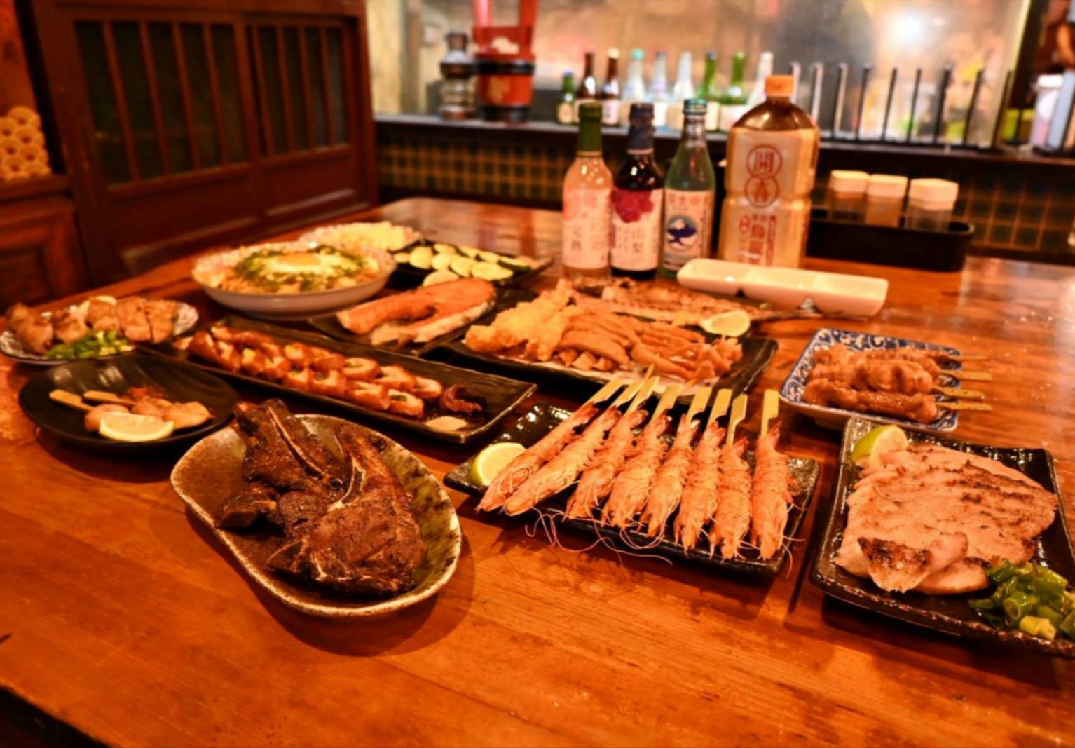 台南居酒屋推薦｜台南市新市區番居酒屋｜串燒炸物、關東煮飯麵小品，日式創意料理饗宴，CP值爆棚、回訪率高，深受在地人喜愛！