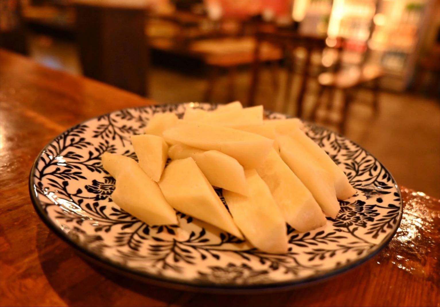 台南居酒屋推薦｜台南市新市區番居酒屋｜串燒炸物、關東煮飯麵小品，日式創意料理饗宴，CP值爆棚、回訪率高，深受在地人喜愛！