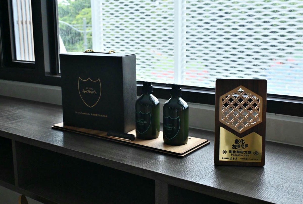 彰化縣彰化市住宿推薦｜華宿文旅｜隱身八卦山半山腰、步行可達南郭路美食街，地點便利、遠離塵囂親近綠意旅宿入住心得分享！