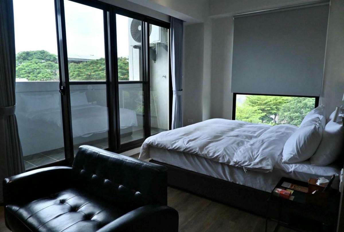 彰化縣彰化市住宿推薦｜華宿文旅｜隱身八卦山半山腰、步行可達南郭路美食街，地點便利、遠離塵囂親近綠意旅宿入住心得分享！