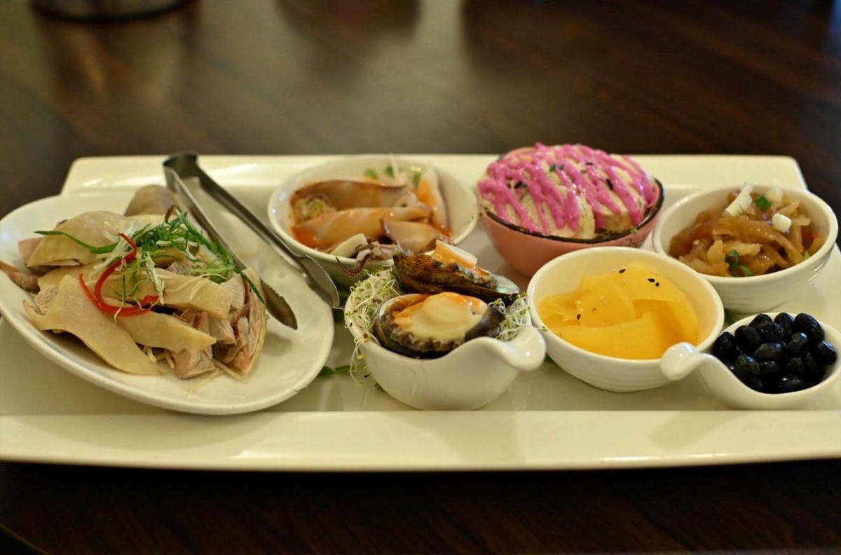 彰化縣埤頭鄉無菜單料理推薦｜燒味鮮私房菜無菜單料理｜主廚匠心手作海鮮豚物鮮蔬炊飯，搭配特調飲品私房美饌，創意饗宴讓人一試成主顧！