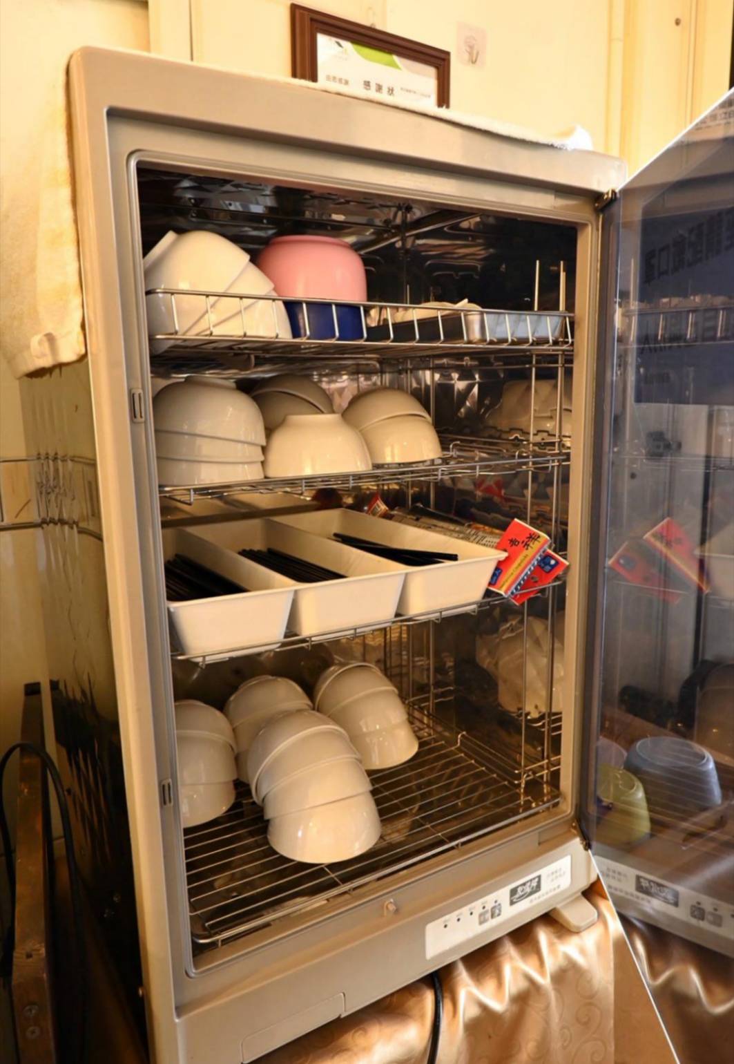 彰化縣埤頭鄉無菜單料理推薦｜燒味鮮私房菜無菜單料理｜主廚匠心手作海鮮豚物鮮蔬炊飯，搭配特調飲品私房美饌，創意饗宴讓人一試成主顧！