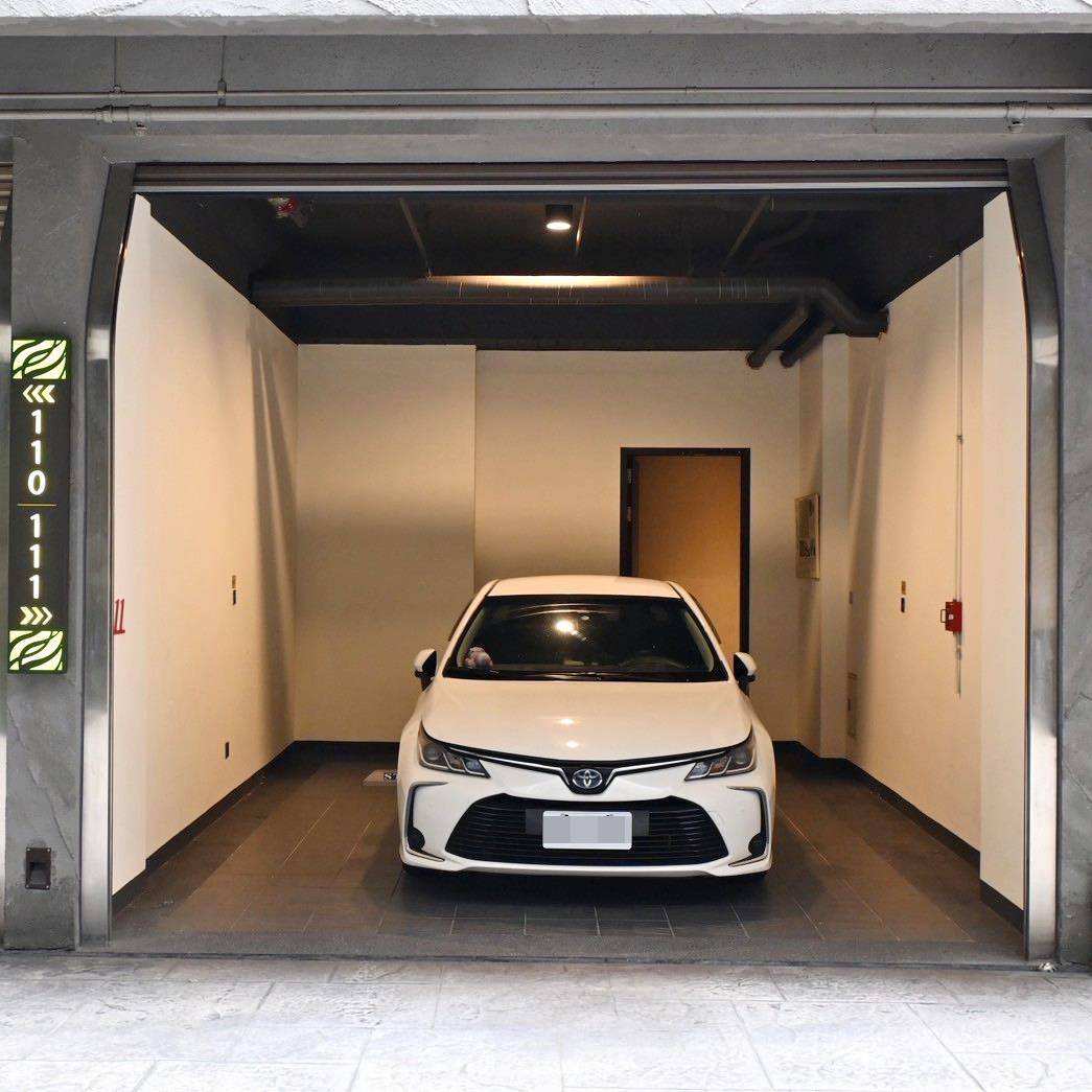 台中太平區住宿推薦｜挪威森林台中漫活館｜室內親子景點、步行1分鐘新光黃昏市場，舒適慢活旅行體驗！