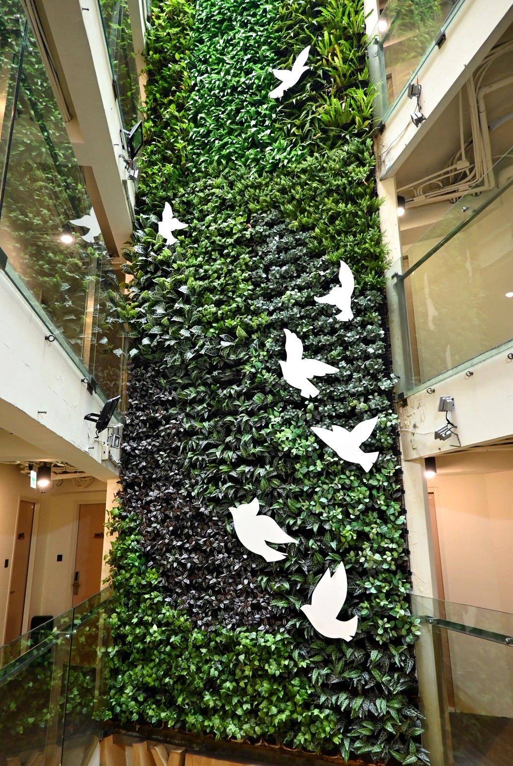 台中市西屯區住宿推薦｜台中逢甲住宿．葉綠宿旅館Green Hotel｜步行逢甲夜市，電梯豪華四人房一泊一食，逢甲吃喝玩樂、生活機能便利入住心得分享！