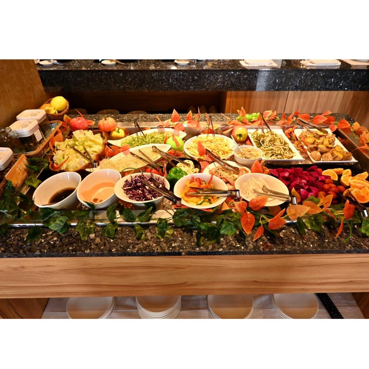 台中太平區住宿推薦｜挪威森林台中漫活館｜室內親子景點、步行1分鐘新光黃昏市場，舒適慢活旅行體驗！