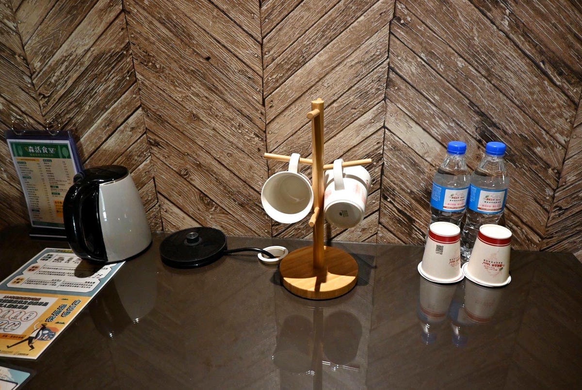 台中太平區住宿推薦｜挪威森林台中漫活館｜室內親子景點、步行1分鐘新光黃昏市場，舒適慢活旅行體驗！