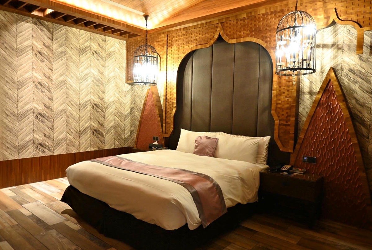 台中太平區住宿推薦｜挪威森林台中漫活館｜室內親子景點、步行1分鐘新光黃昏市場，舒適慢活旅行體驗！