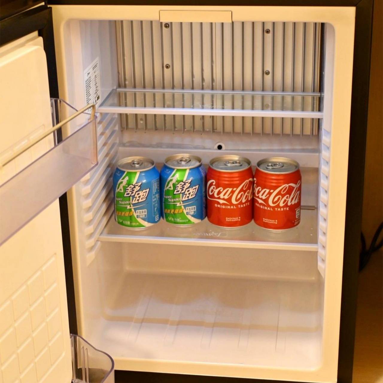 南投埔里住宿推薦｜承萬尊爵渡假酒店｜雲霧蒸騰山景環繞，豪華四人房一泊一食，埔里唯一星光池畔親子飯店入住心得！