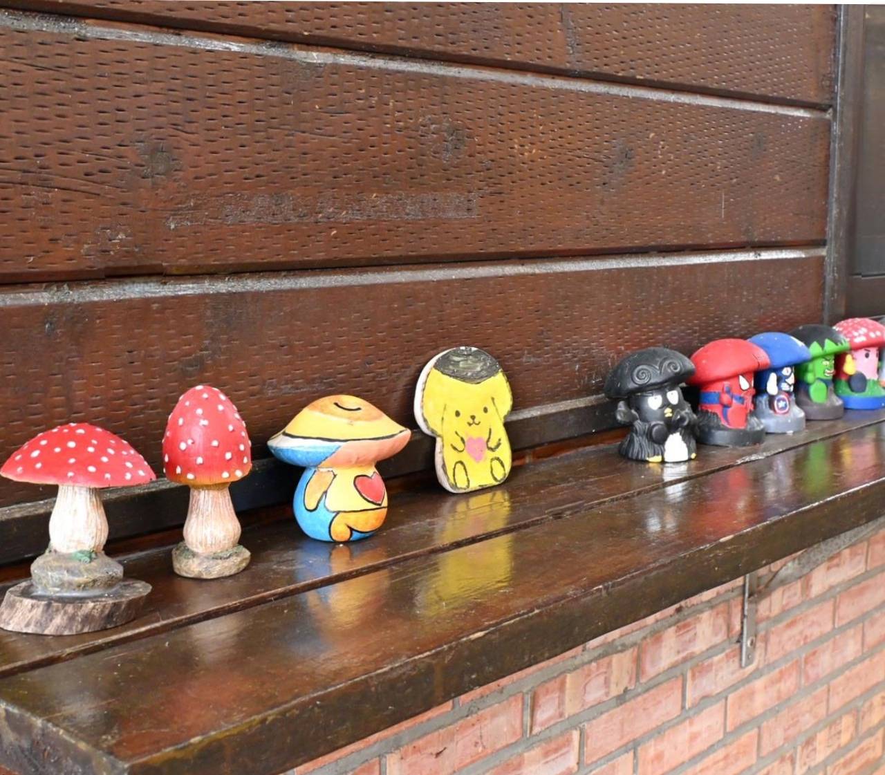 南投埔里親子旅遊|豐年靈芝菇類生態農場|免門票、趣味採菇樂、DIY生態瓶、鮮採菇火鍋|交通、美食全攻略! - 第17張圖