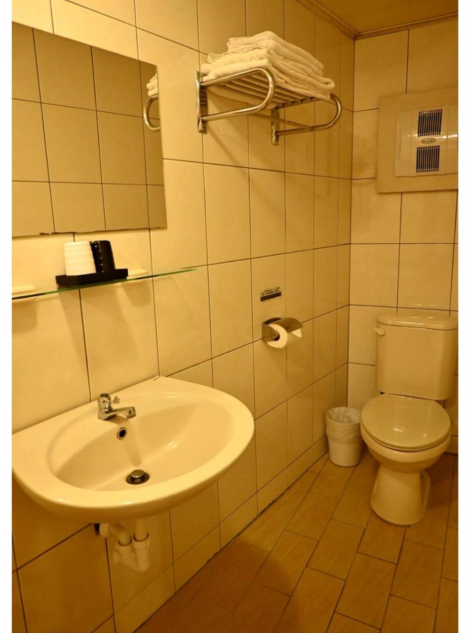 台北北投區溫泉會館推薦｜麗之湯溫泉會館｜白硫磺溫泉專屬浴池、獨立湯屋一泊一食，舒壓泡湯入住分享！