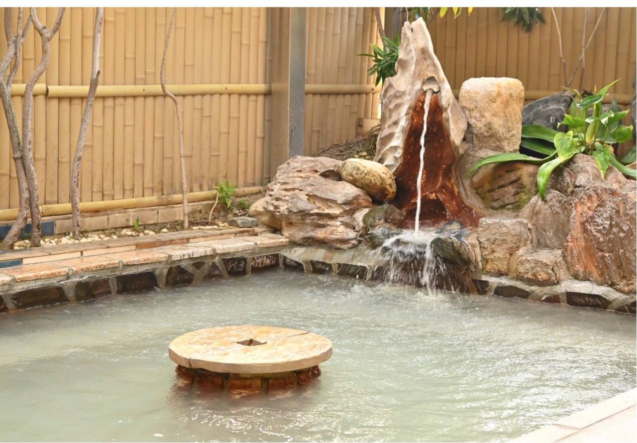 台北北投區溫泉會館推薦｜麗之湯溫泉會館｜白硫磺溫泉專屬浴池、獨立湯屋一泊一食，舒壓泡湯入住分享！