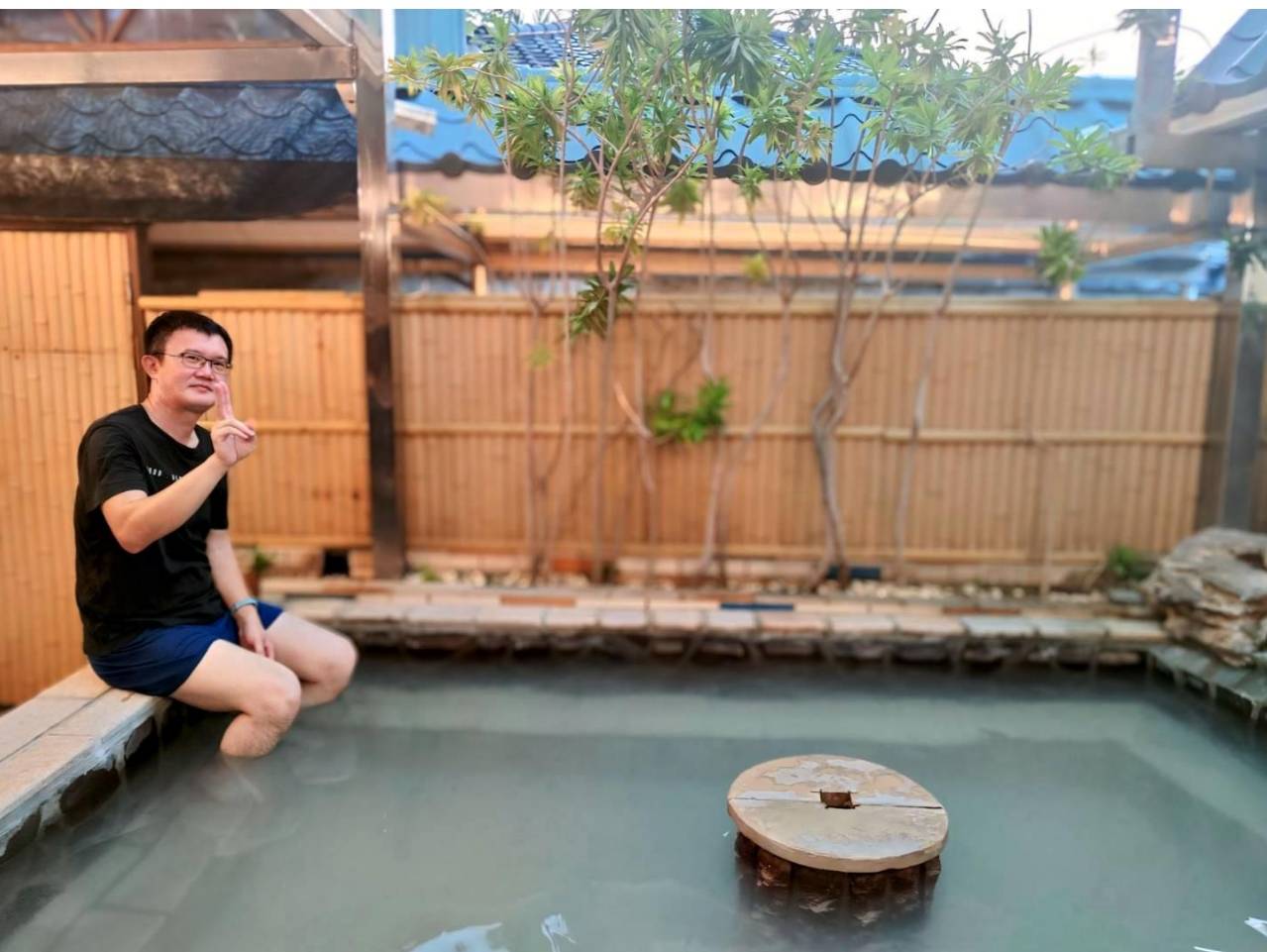 台北北投區溫泉會館推薦｜麗之湯溫泉會館｜白硫磺溫泉專屬浴池、獨立湯屋一泊一食，舒壓泡湯入住分享！