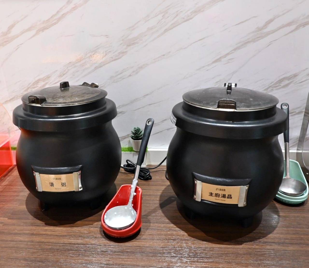 桃園住宿推薦|IF商務汽旅(IF漫旅館)|親子旅遊、情侶必住:開箱風格雙人車庫房型與豐盛自助早餐! - 第68張圖 桃園住宿推薦|IF商務汽旅(IF漫旅館)|親子旅遊、情侶必住:開箱風格雙人車庫房型與豐盛自助早餐!