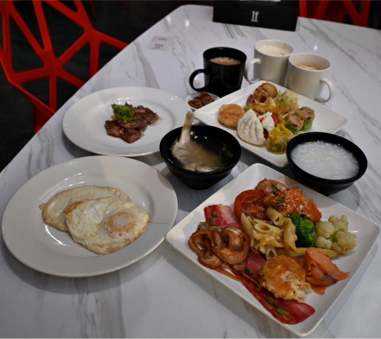 桃園住宿推薦|IF商務汽旅(IF漫旅館)|親子旅遊、情侶必住:開箱風格雙人車庫房型與豐盛自助早餐! - 第79張圖 桃園住宿推薦|IF商務汽旅(IF漫旅館)|親子旅遊、情侶必住:開箱風格雙人車庫房型與豐盛自助早餐!