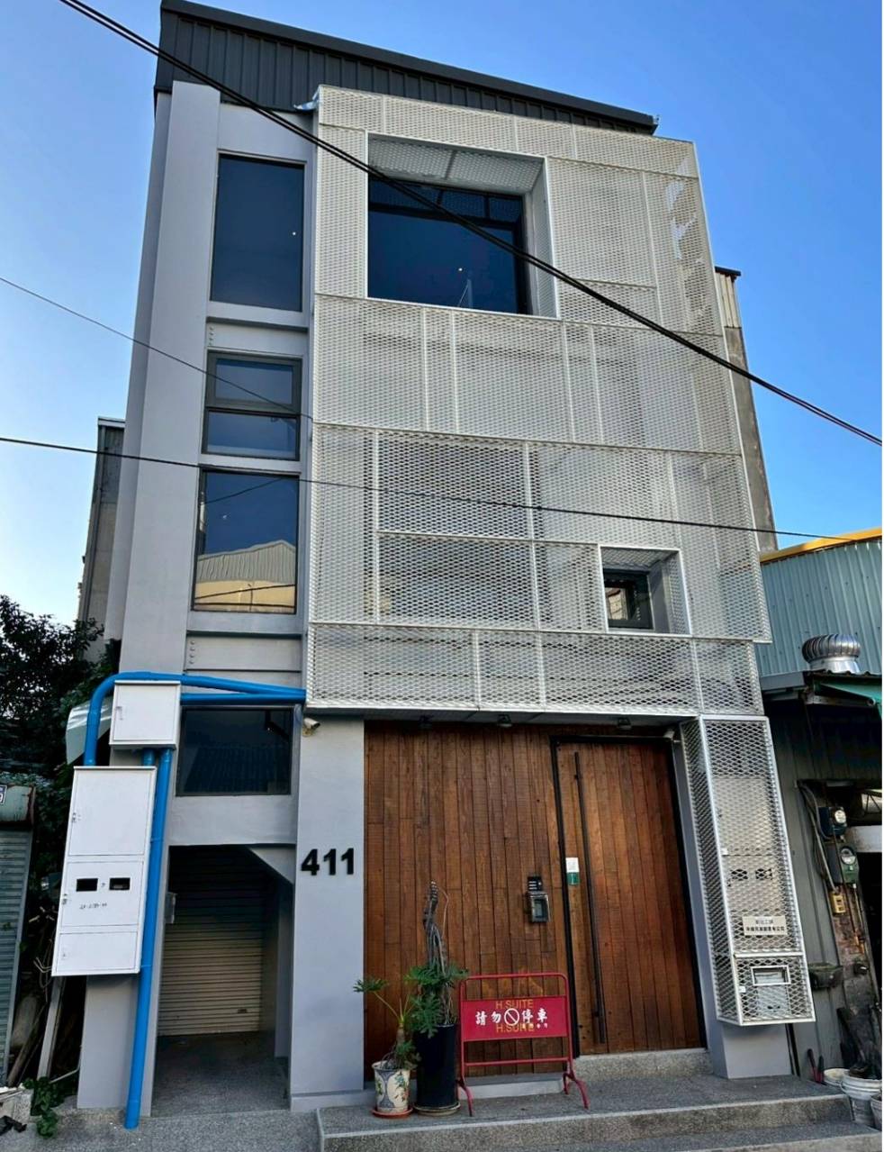 彰化市住宿推薦｜華宿行館｜鄰近彰化車站、商圈便利，彰化街區旅遊入住心得！